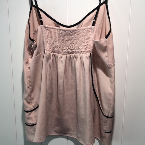 Lauren Conrad dusty pink w black accents strappy  sleeveless top cami L - Picture 3 of 8